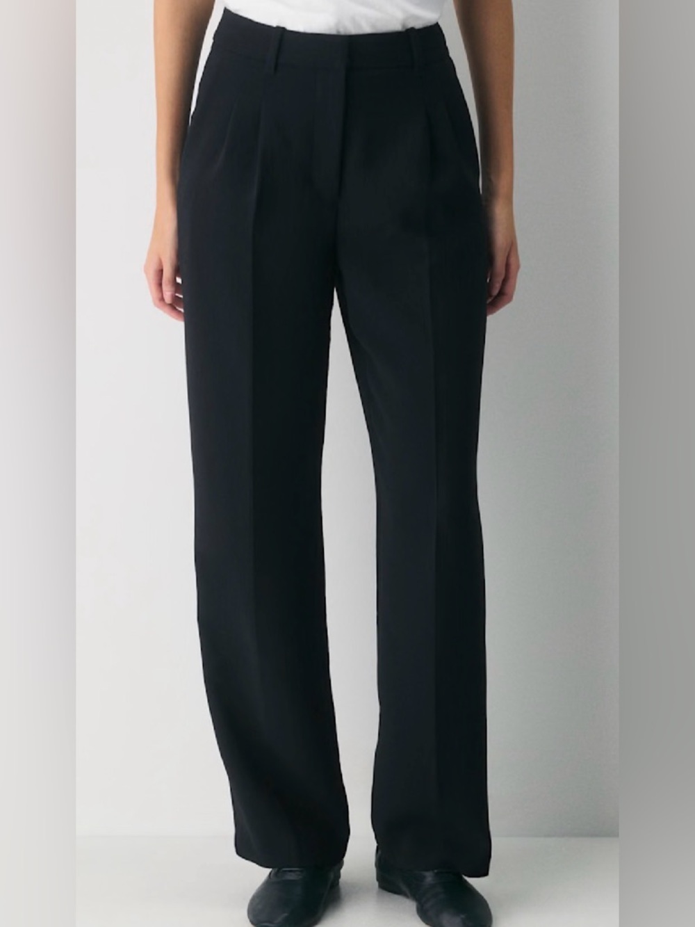 Aritzia Black Wide-Leg Dress Trousers